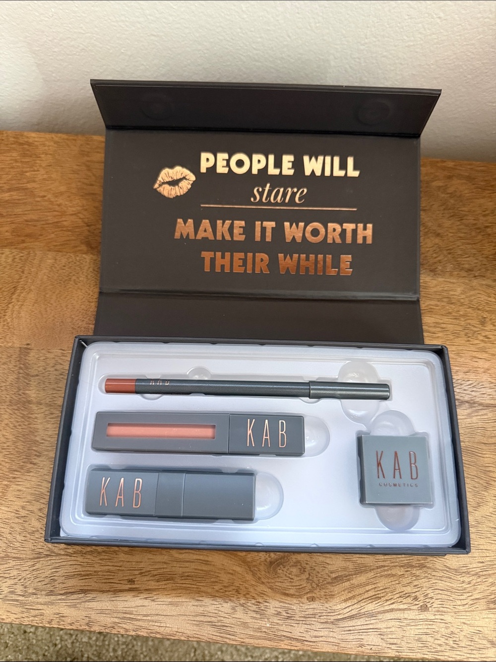 KAB lip set bundle